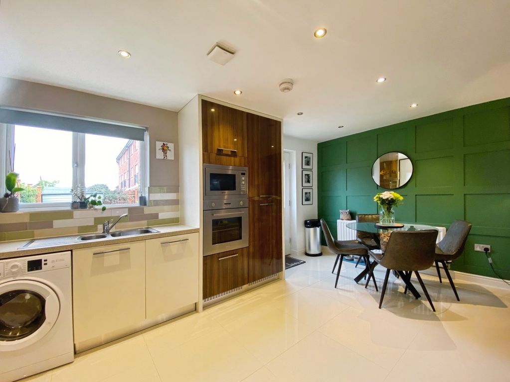 Property photo 3 of 19 Photo #3