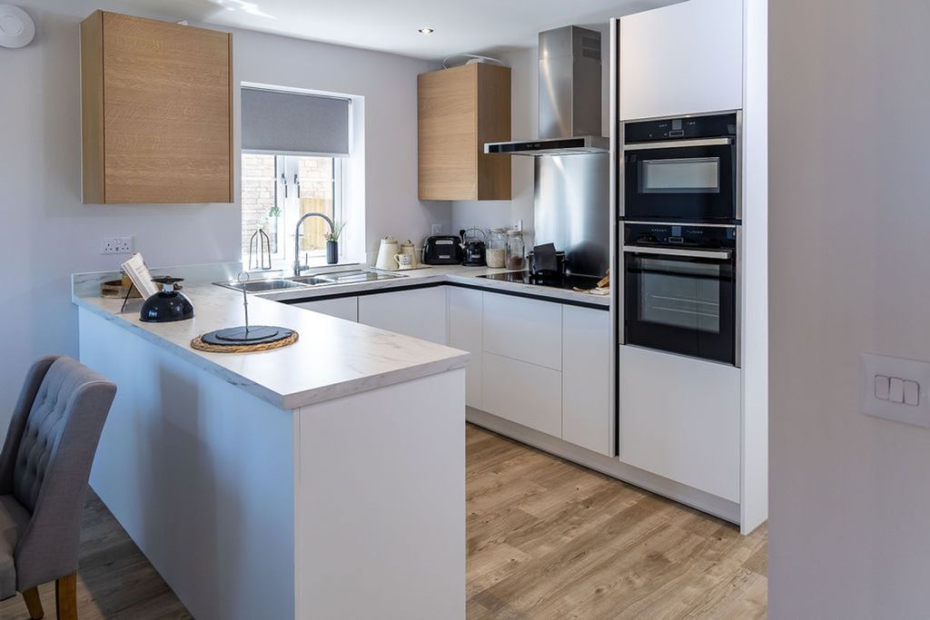 Property photo 3 of 6