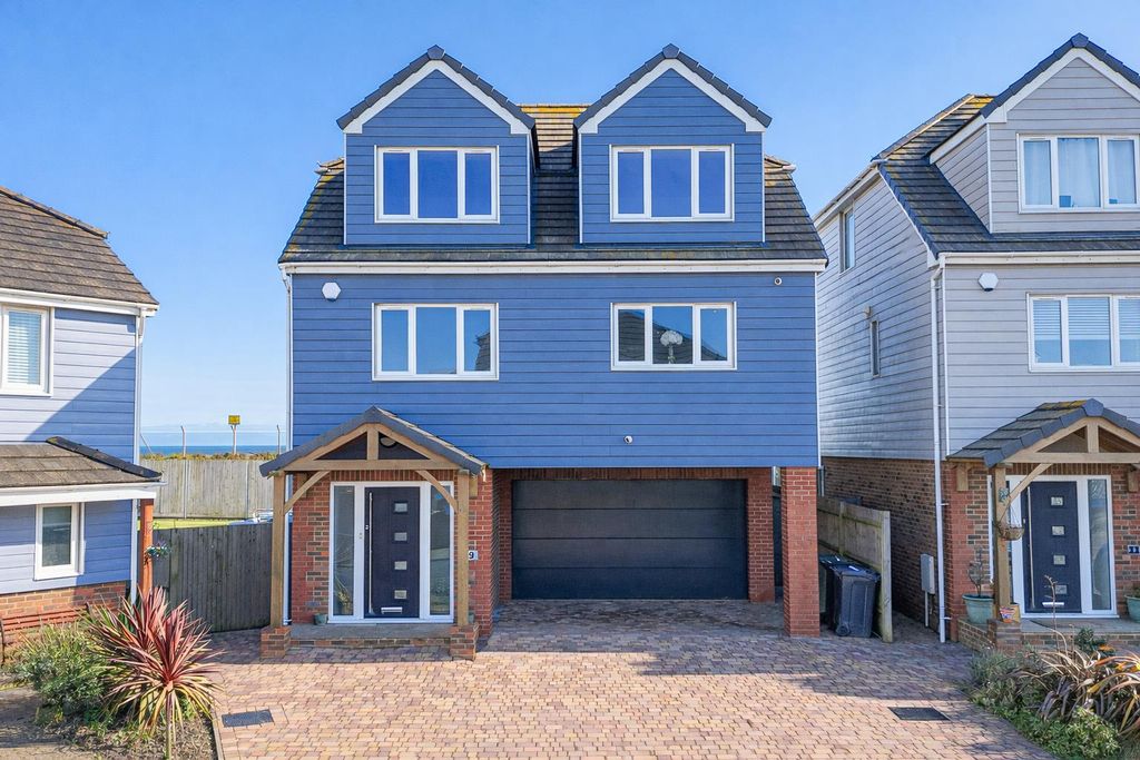 Property photo 1 of 48 c03A590F-A0Ca-42F2-A511-E066A46B5416.Png