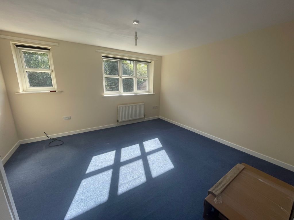 Property photo 2 of 4 Gallery
