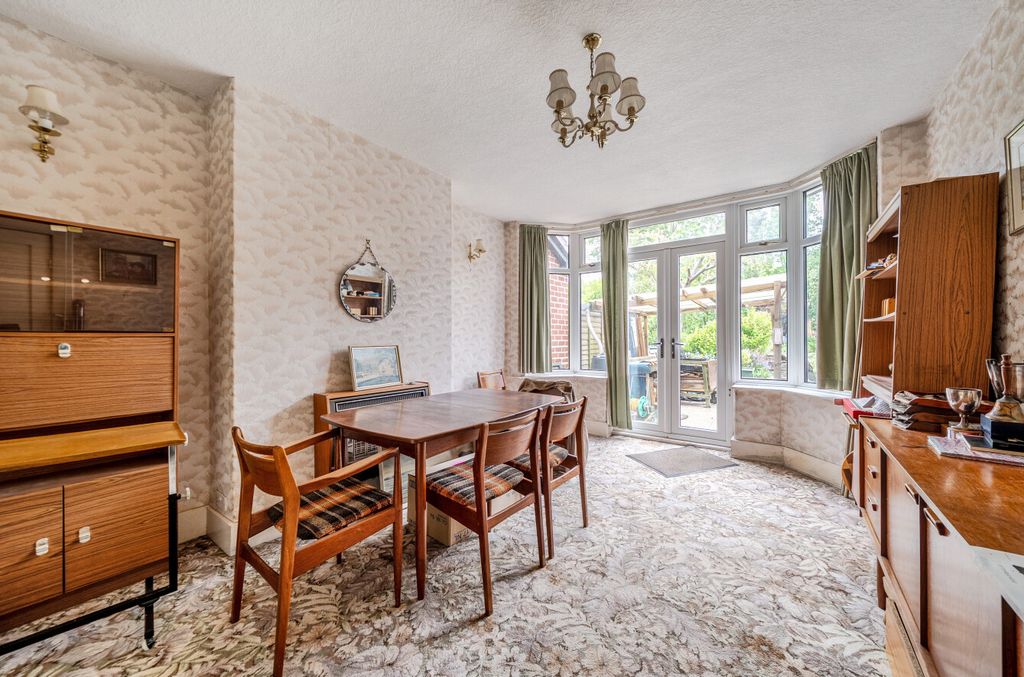 Property photo 3 of 18 1454767-9-69Fcd5A...