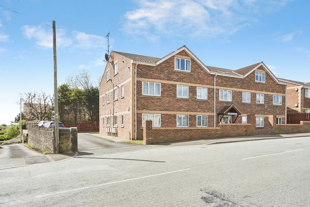 Additional image 10 of 3 bed flat for saleOwlcotes Road, Pudsey LS28