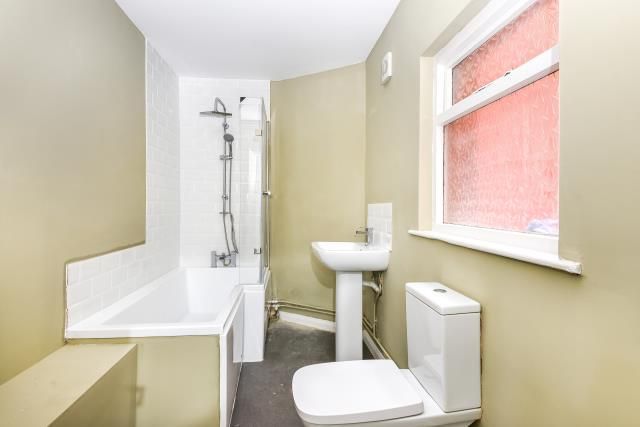 Property photo 3 of 6 Bathroom