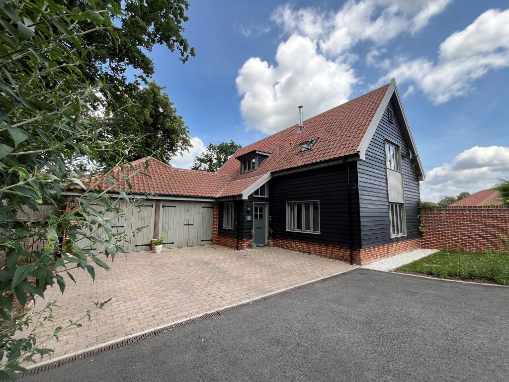 Property photo 1 of 24