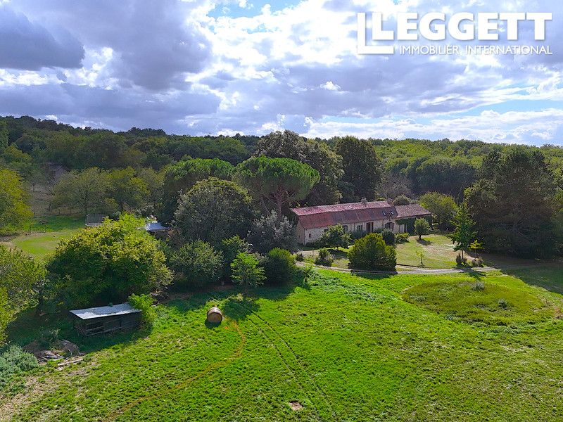 Property photo 2 of 10