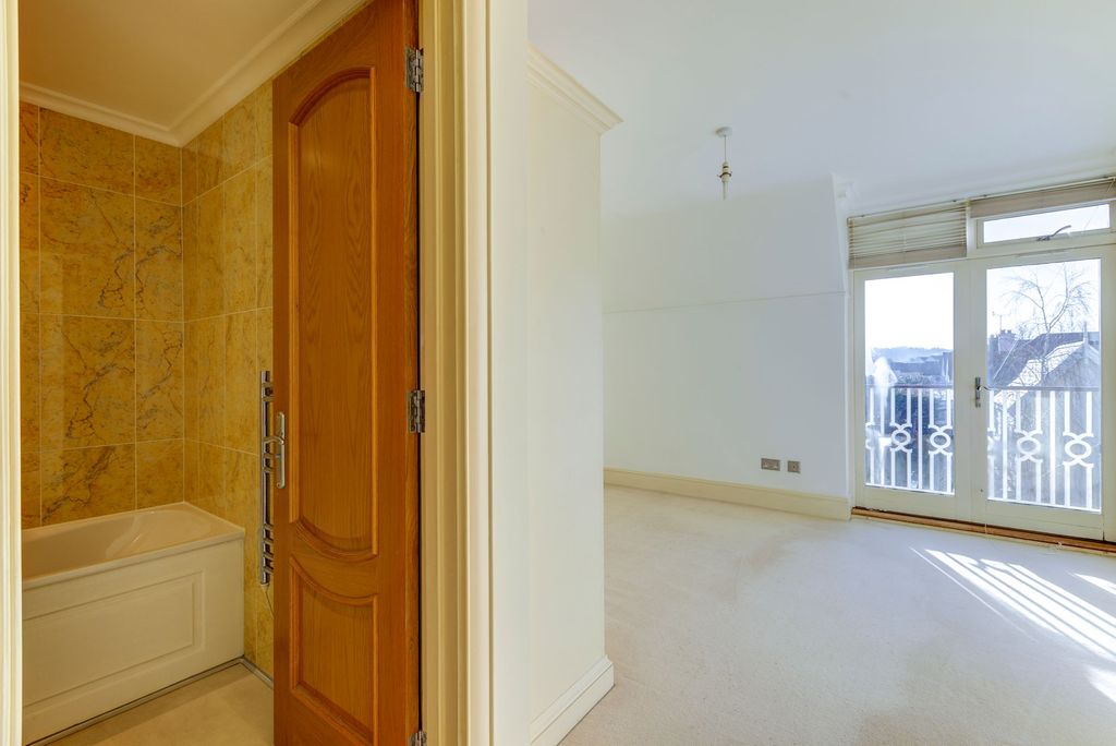 Additional image 22 of 2 bed flat for saleChateau Royale, Grouville JE3