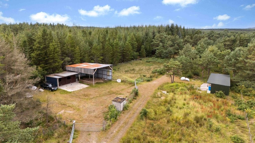 Property photo 3 of 9 1 & 3 Tinkers Lane