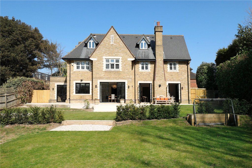 Property photo 1 of 23 Picture No. 01