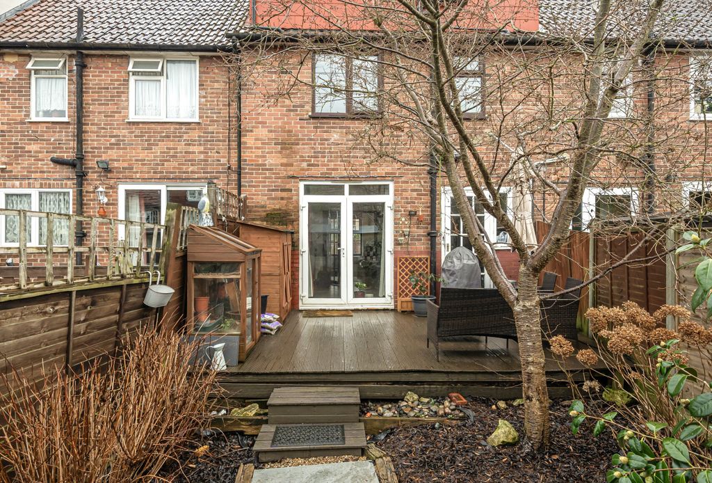 Property photo 2 of 21 1-698549A6A1F9d-1...