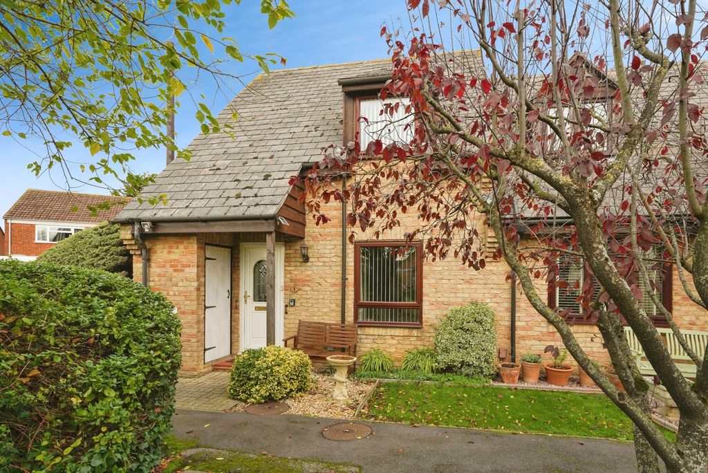 Property photo 1 of 17 Pbox-Img.Jpg