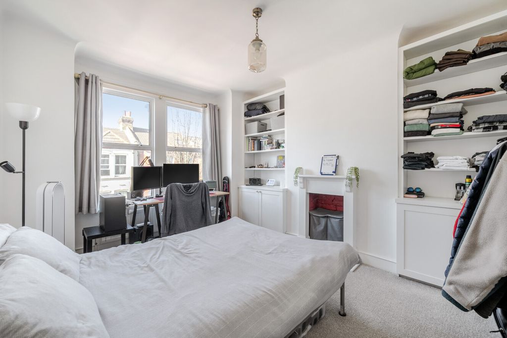 Property photo 3 of 8 1430122-13-69Bab7...