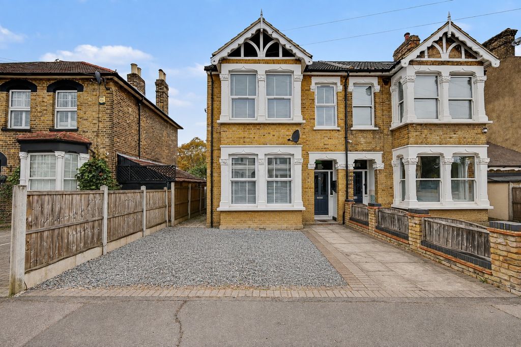 Property photo 1 of 9 5517490