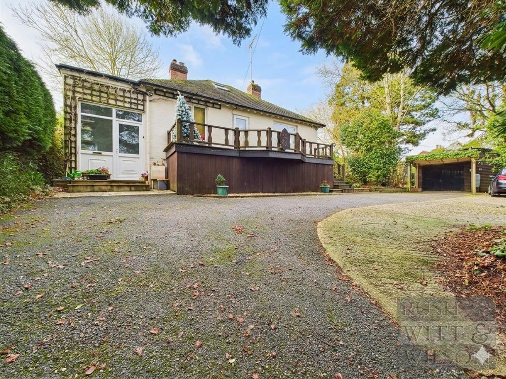 Property photo 1 of 31