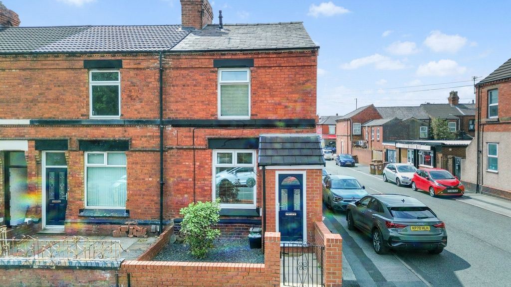 Property photo 1 of 36
