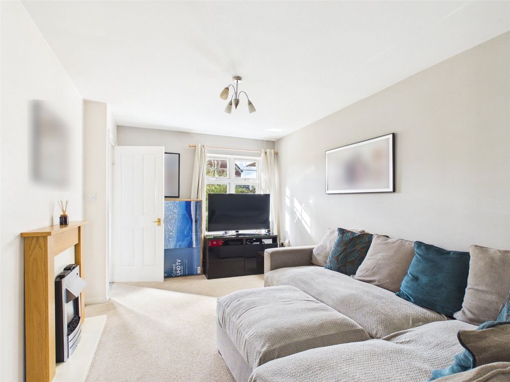 Property photo 3 of 12 Picture No. 05