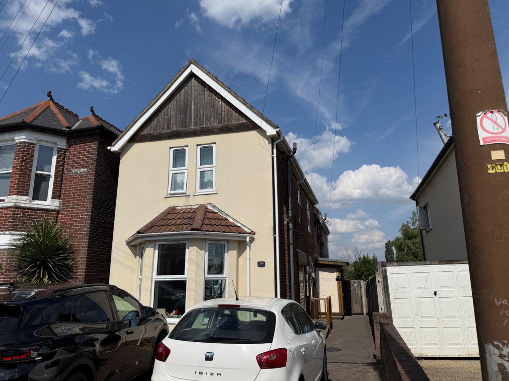 Property photo 1 of 5 Img_4093