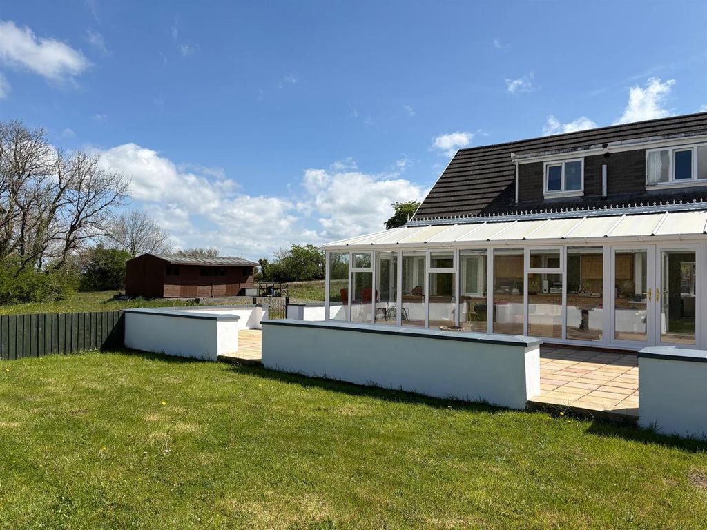 Property photo 1 of 45 Eewu7128.Jpg