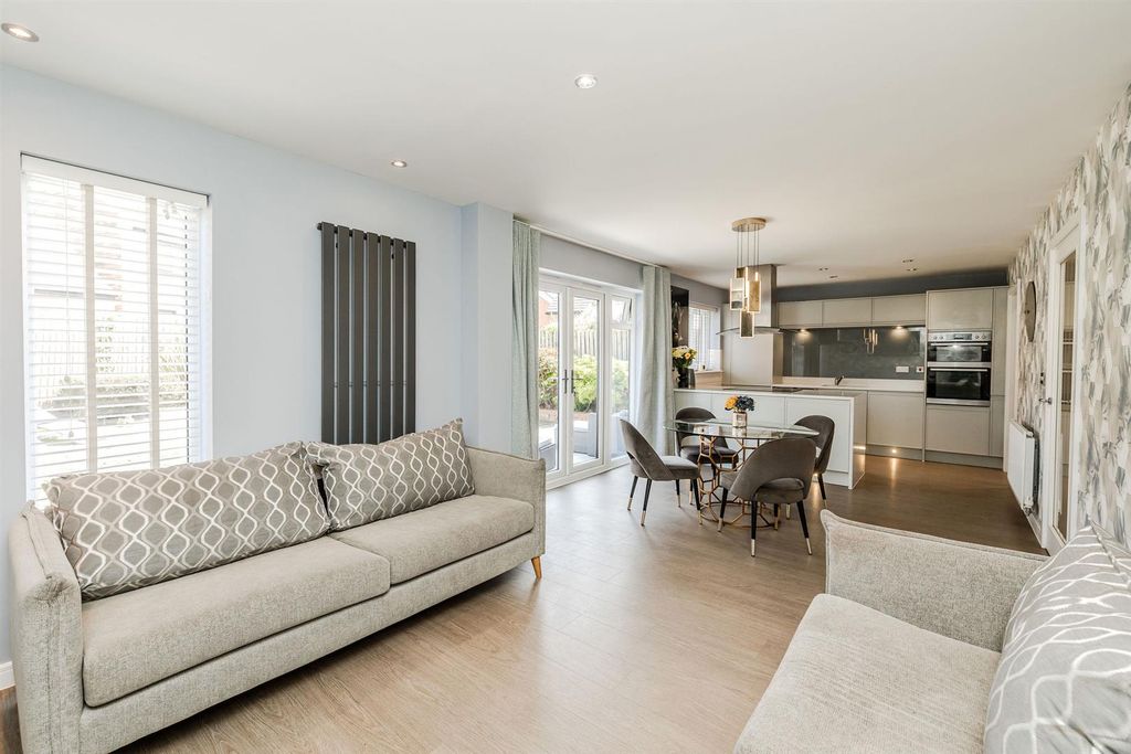 Property photo 3 of 19 C.Ki.Jpg