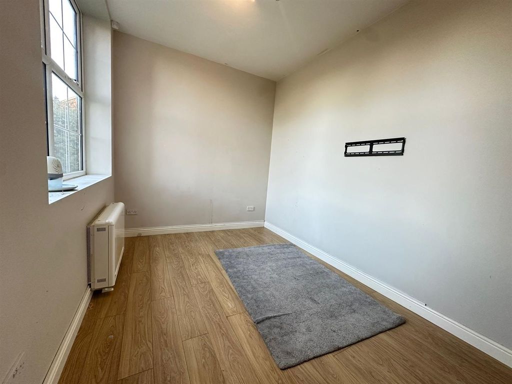 Property photo 2 of 8 Photo 19-11-2025, 11 10 13 Am (2).Jpg