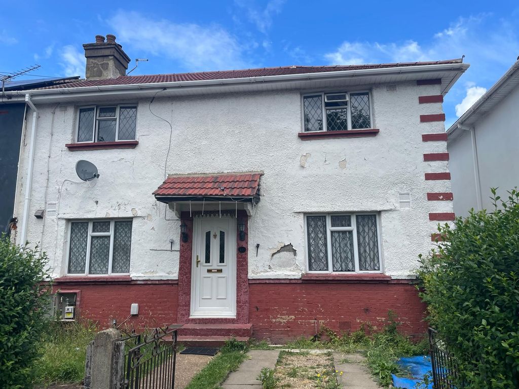 Property photo 1 of 5