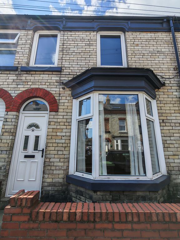 Property photo 1 of 11