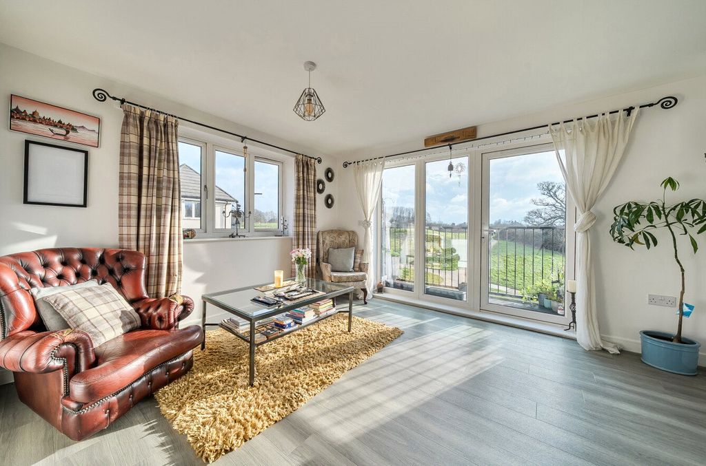 Property photo 3 of 28 1-6991F009187Bf-1...