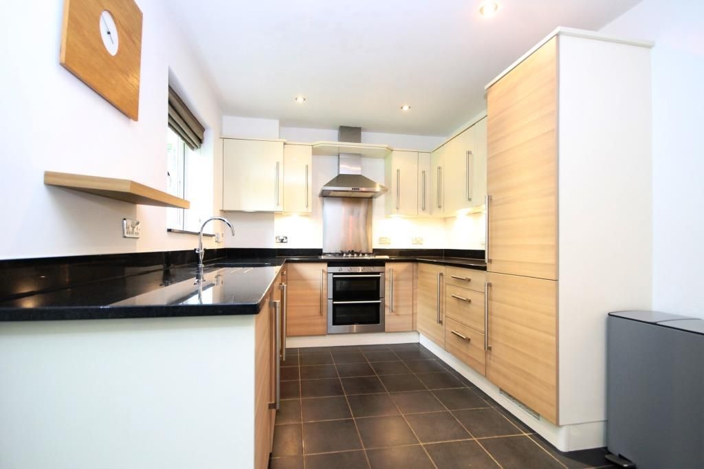 Property photo 2 of 16 .Kitchen