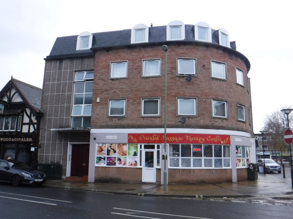 Property photo 1 of 8 Front