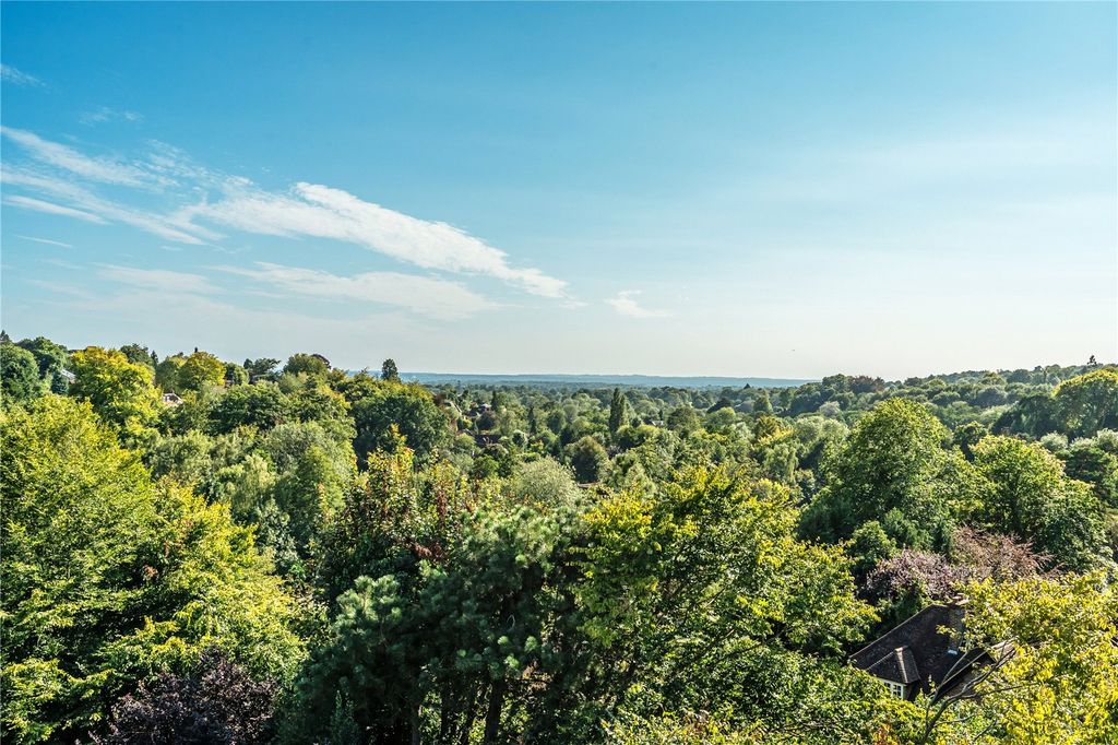 Additional image 13 of 3 bed flat for saleWest Hill, Oxted, Surrey RH8