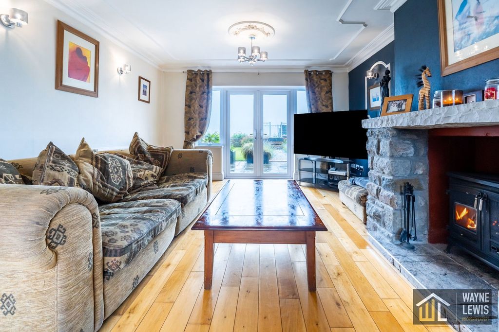 Additional image 6 of 4 bed detached house for saleFfordd Las, Abertridwr, Caerphilly CF83