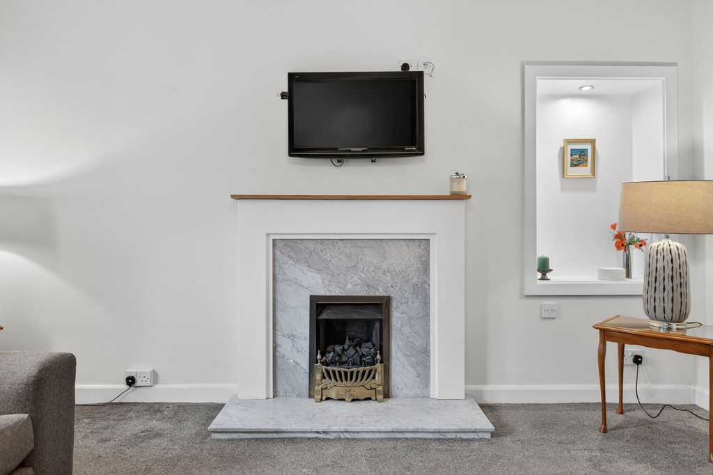 Property photo 3 of 29