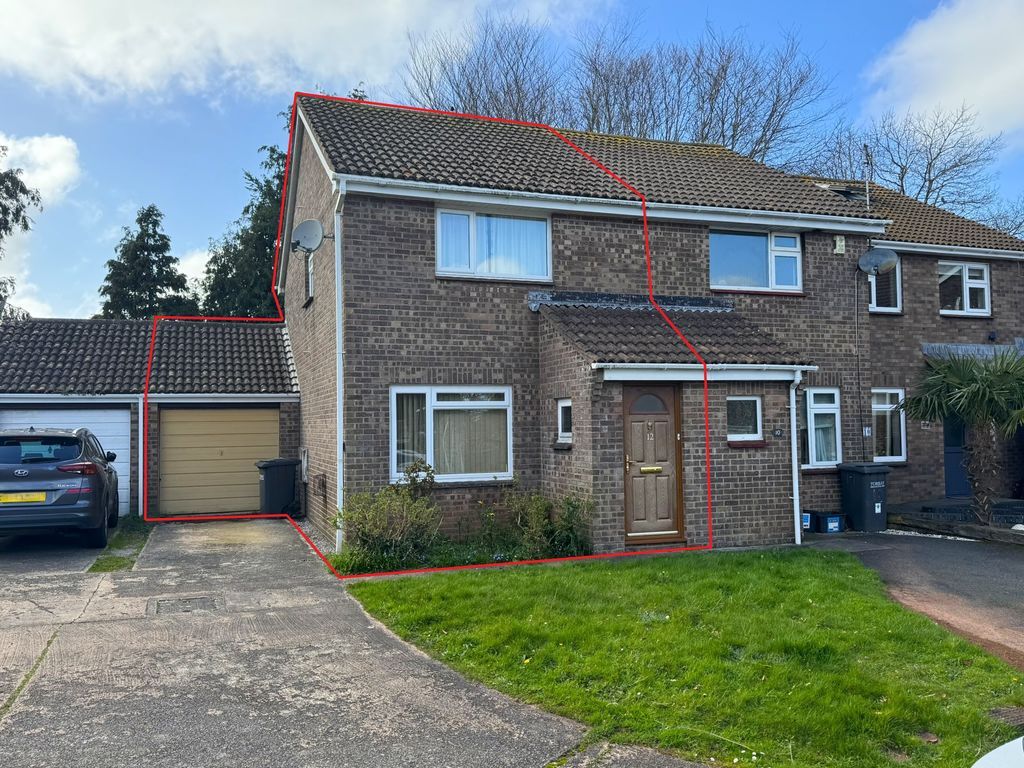 Property photo 1 of 13 Photo 14