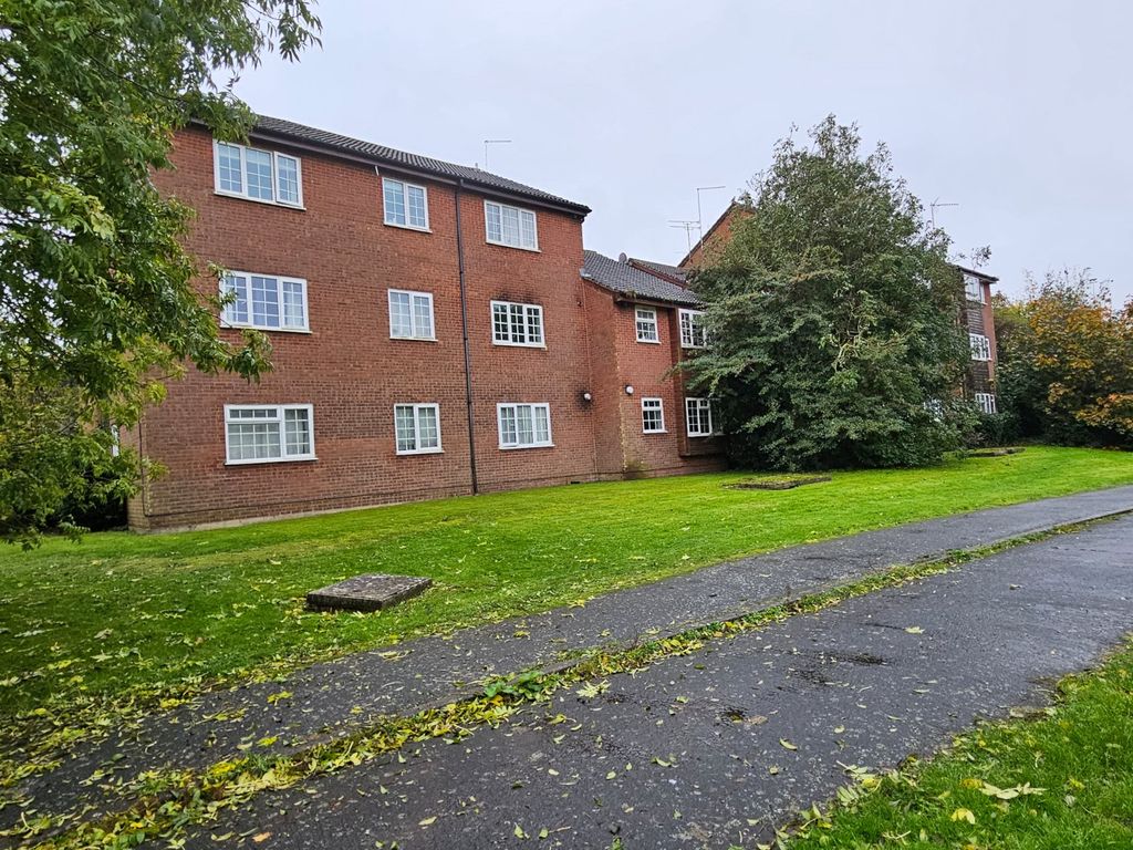 Property photo 1 of 8 Front External