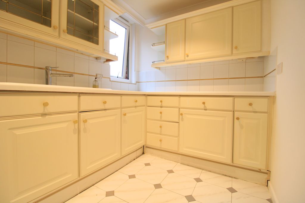 Property photo 3 of 5 Img_5318