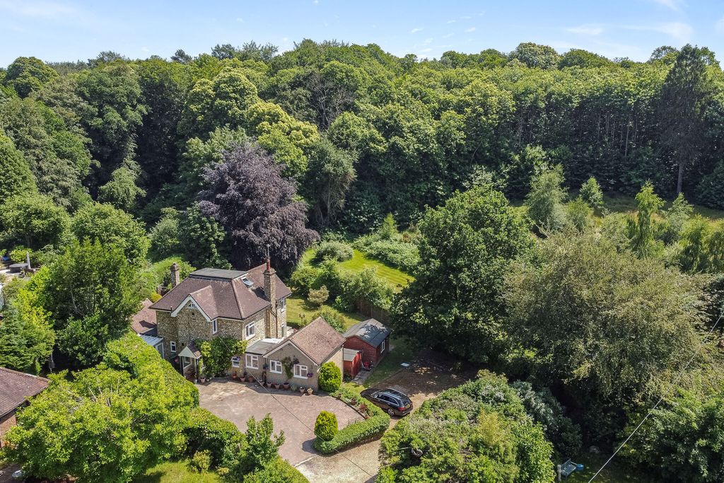 Property photo 1 of 15 1