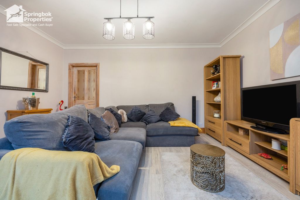 Property photo 3 of 15 Image 2