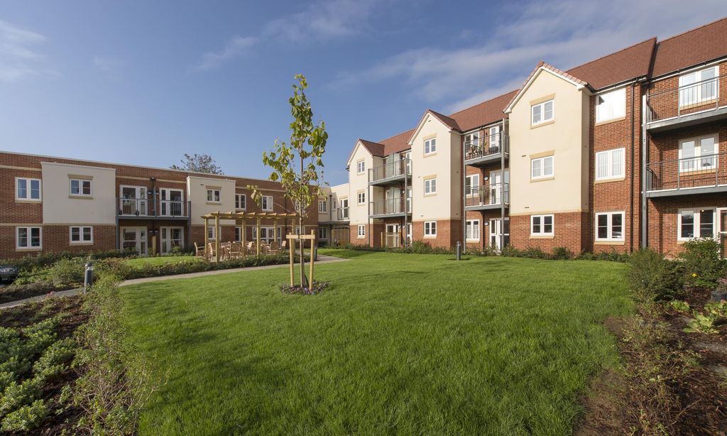 Property photo 1 of 8 Shilling Place, Gardens
