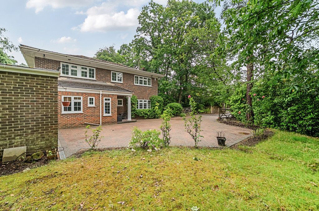 Property photo 2 of 47 1473298-7-6A2A9d3...