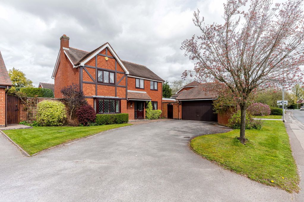 Property photo 1 of 24