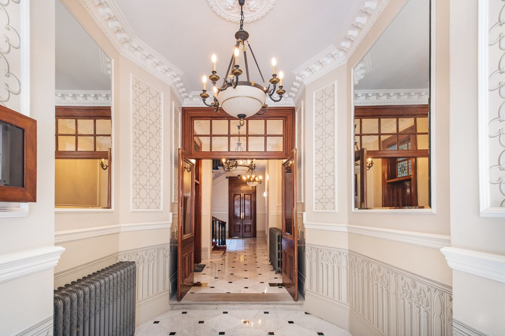 Property photo 1 of 13 0538