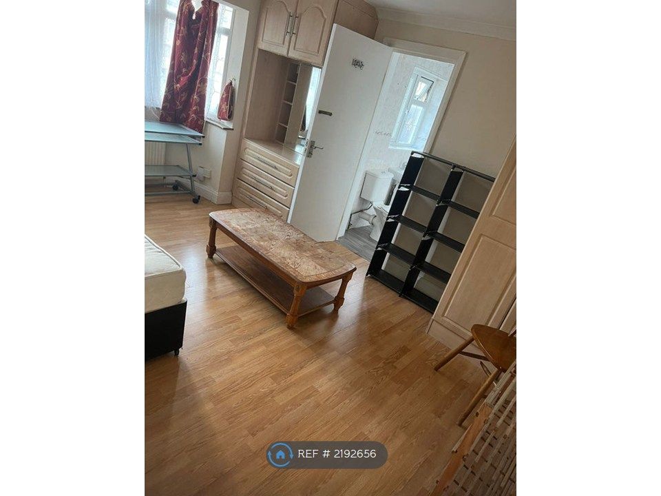 Property photo 1 of 4