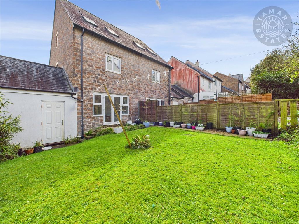 Property photo 3 of 15 Rear Garden