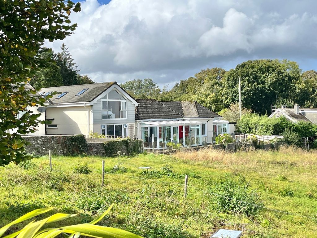 Property photo 1 of 47