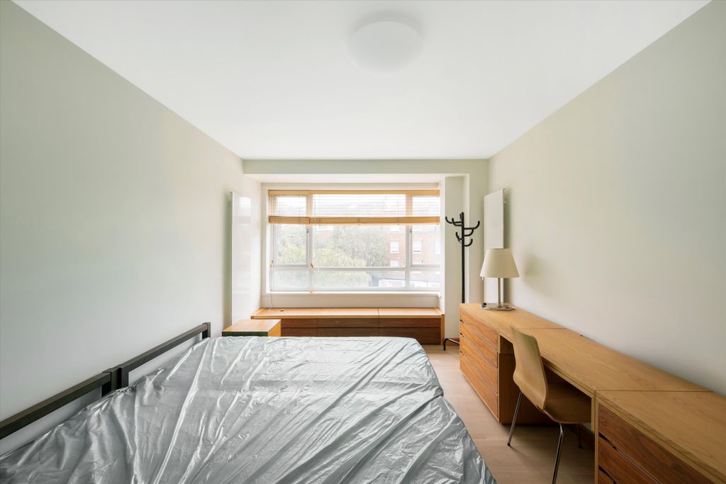 Property photo 2 of 14 Image