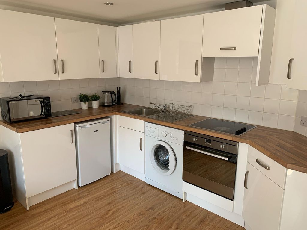 Property photo 1 of 5