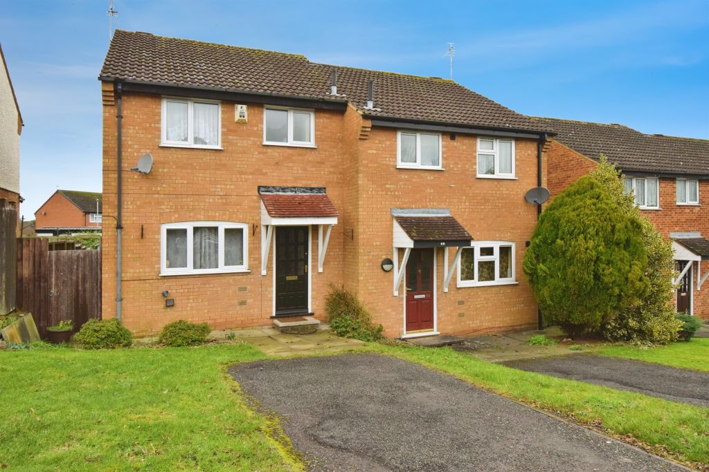 Property photo 1 of 17