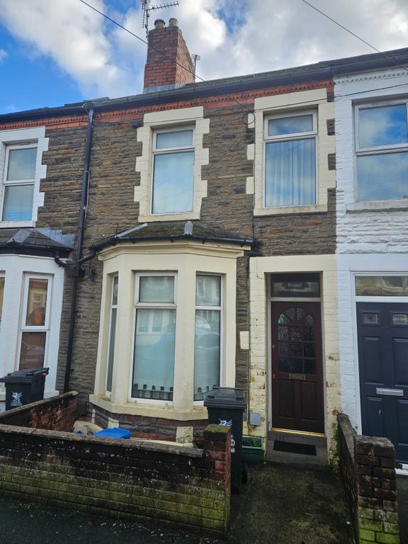 Property photo 1 of 20 Exterior - Front