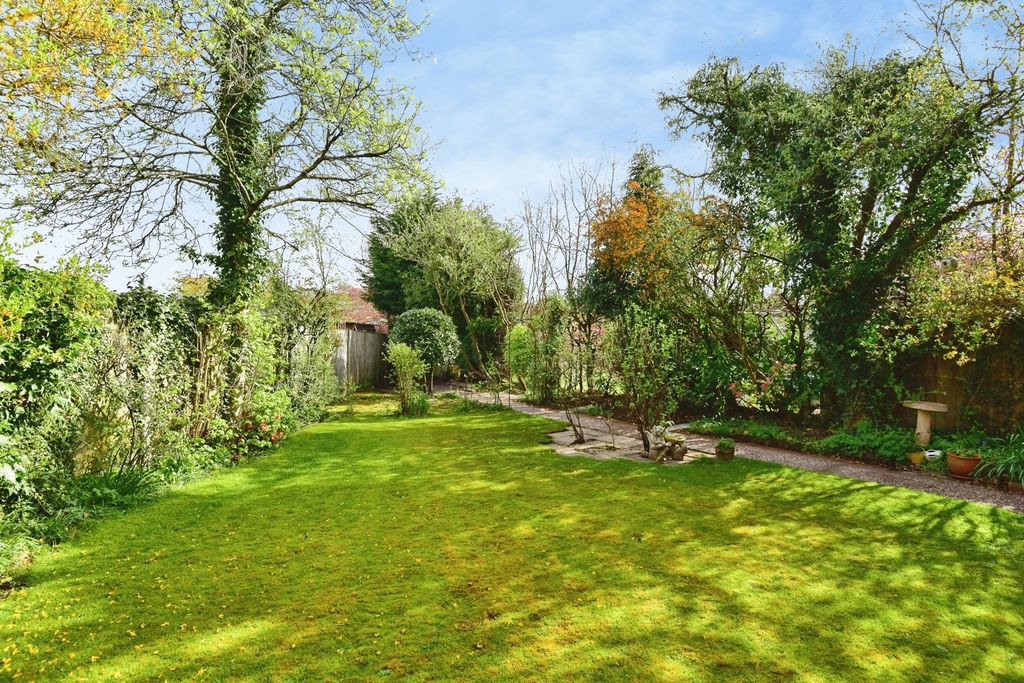 Property photo 3 of 20 Pbox-Img.Jpg