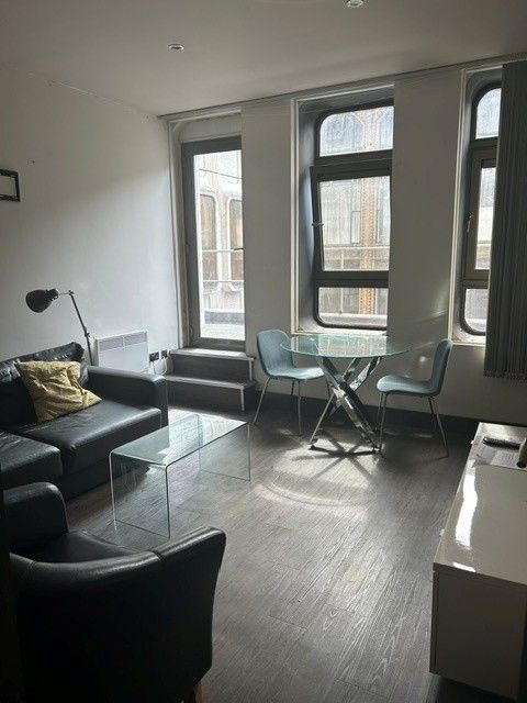 Property photo 2 of 5