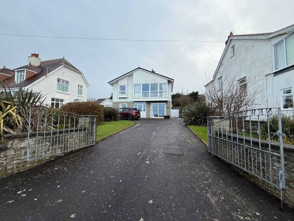 Property photo 1 of 41